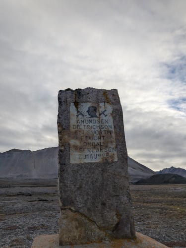 Amundsen Monument