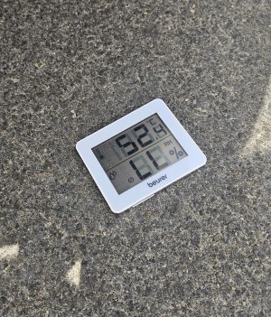 Temperature in the desert